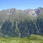Penzion Haus Alpengluehn 3*