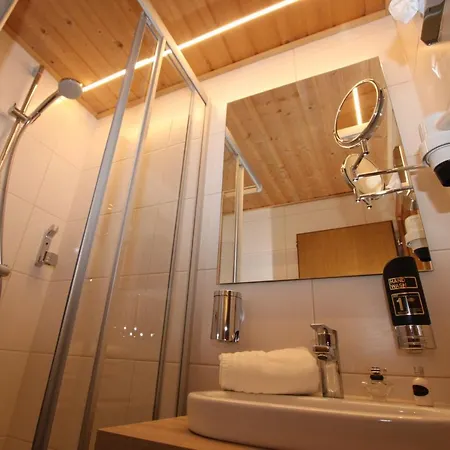 Haus Alpengluehn 3* Längenfeld