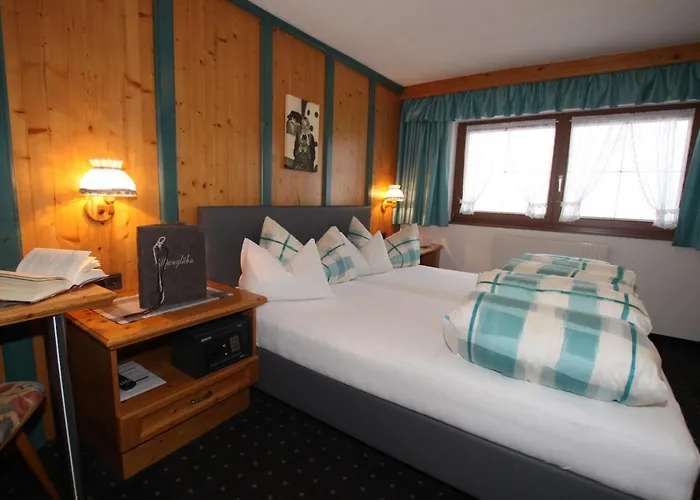 Haus Alpengluehn Vendégház 3*